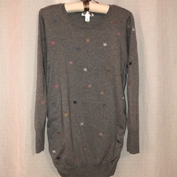 Motherhood Maternity 1X Cotton Gray Embroidered Floral Crewneck Sweater - Picture 1 of 11